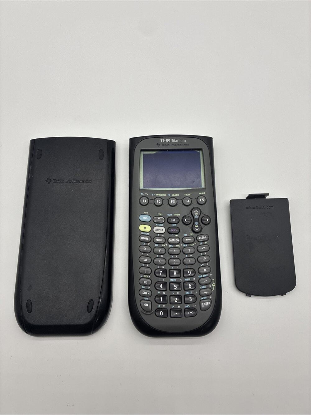 Texas Instruments TI-89 Titanium Graphing Calculator *POWERS ON, BAD SCREEN*
